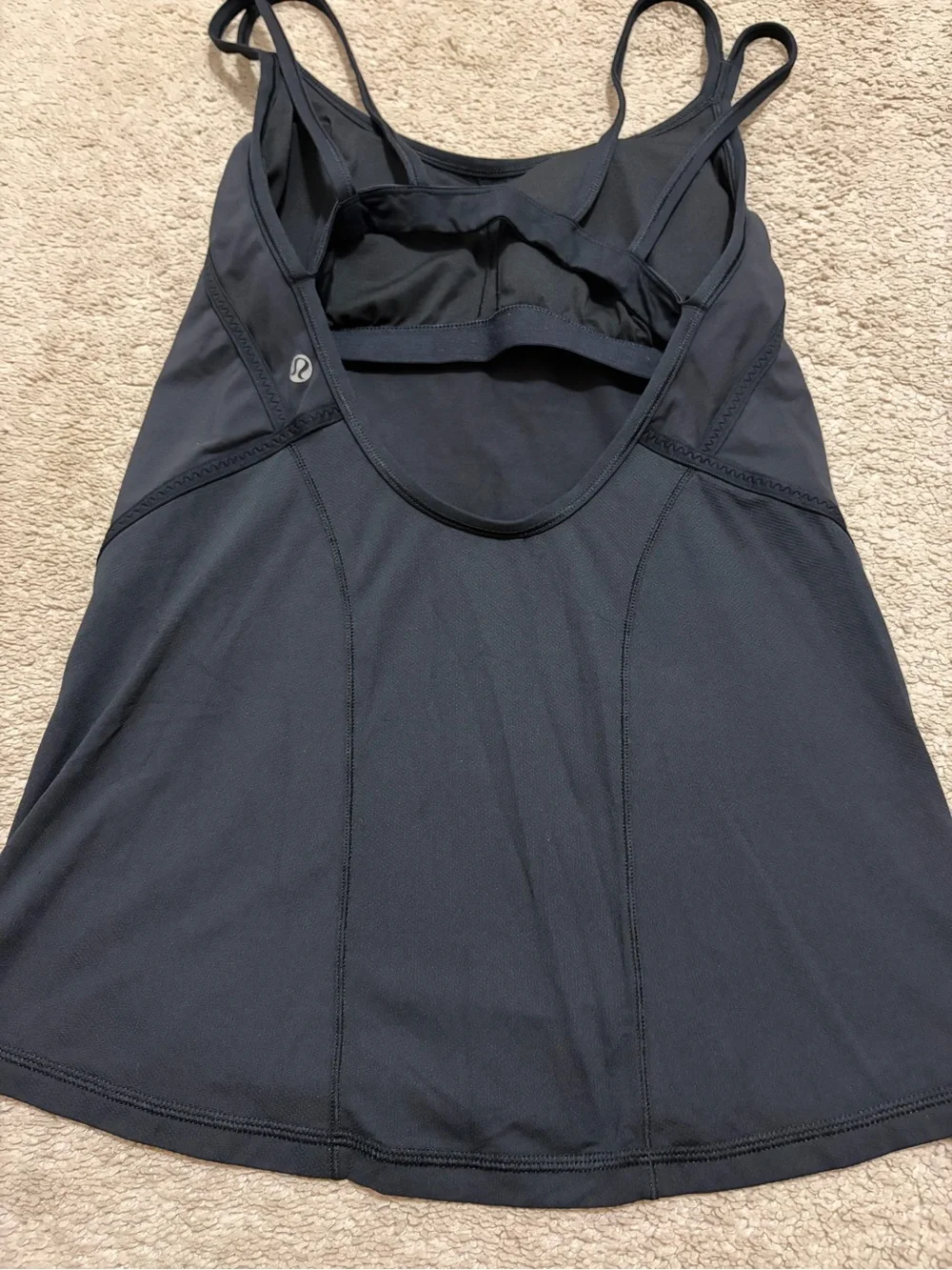 Lululemon Ignite Tank Black Size 6